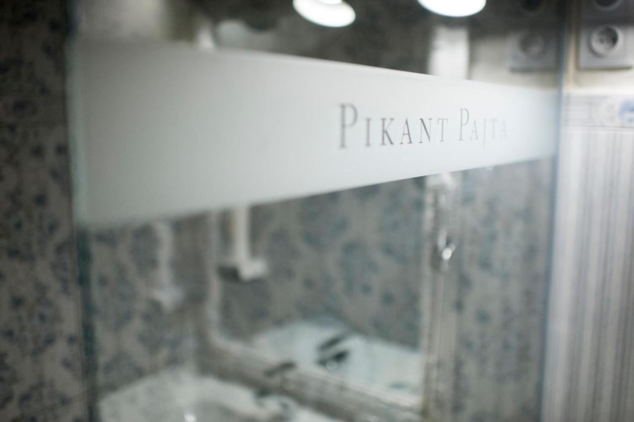 Pajta Apartman Es Vendeghaz タタ エクステリア 写真